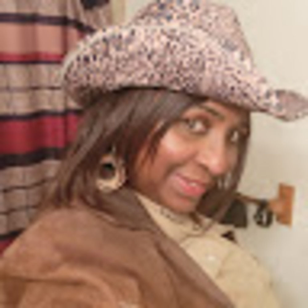 Meet your Posher, Cathy